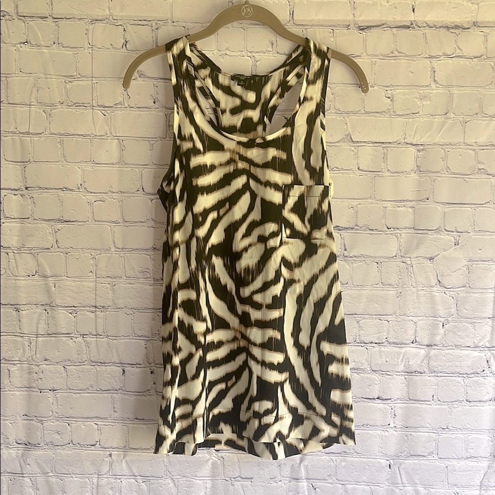 Ann‎ Taylor Silk Animal Print Sleeveless Tank Top Woman’s Size 0